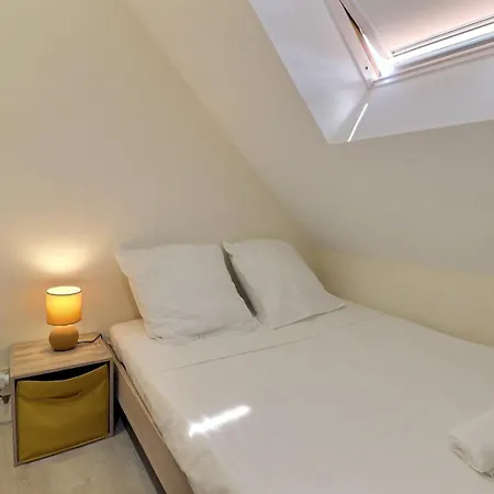 L'appart De La Pierre - Idela Pro - Centre - Proche Gare - Mon Groom Apartment Troyes